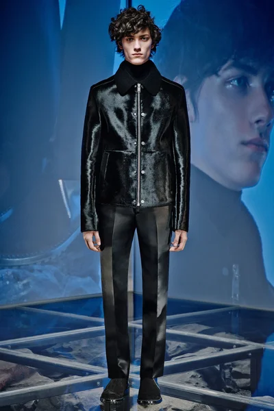 Look 9
